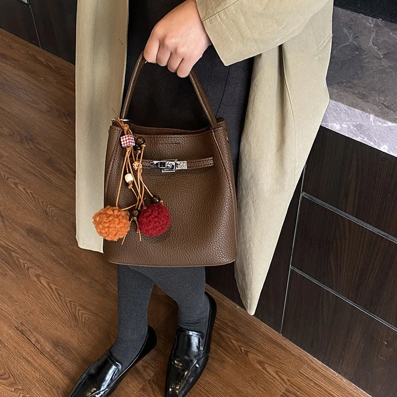 Fashionable Retro Bucket Bag Women's Crossbody Bag Versatile Handbag Urban Minimalist Style PU Material Medium Size Daily Match