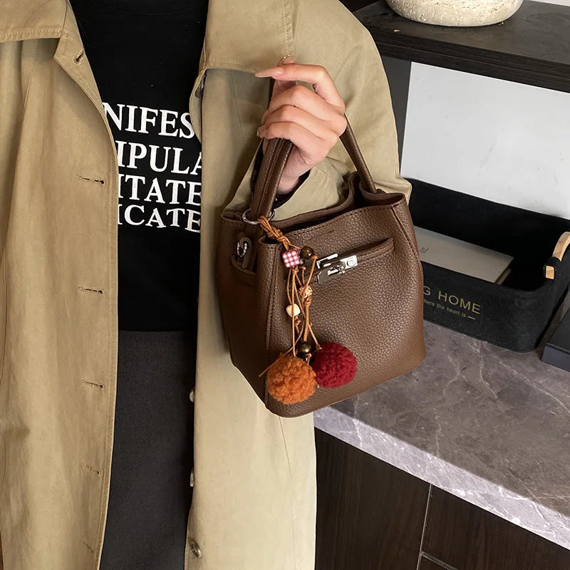Fashionable Retro Bucket Bag Women's Crossbody Bag Versatile Handbag Urban Minimalist Style PU Material Medium Size Daily Match